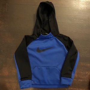 Toddler Nike dri-fit hoodie pullover